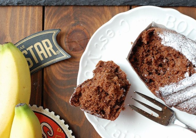 バレンタインにぴったり Hmと100均の型で簡単に作れる チョコとバナナのカップケーキ Michill Bygmo ミチル
