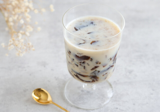 ひんやりぷるぷる食感がたまらない♡簡単！「飲むコーヒーゼリー」のレシピ