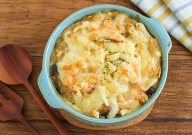 ごはんをオートミールに置き換えて簡単ヘルシー！フライパンひとつでできる！えびドリアのレシピ