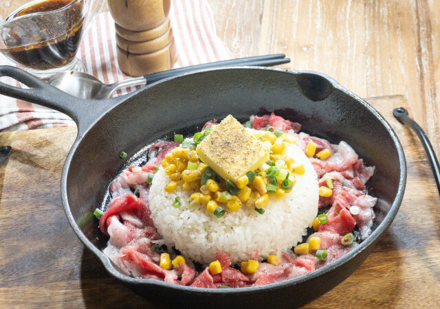 1人ランチにもパーティにも！ペッパーランチの人気メニュー「ビーフペッパーライス」再現レシピ