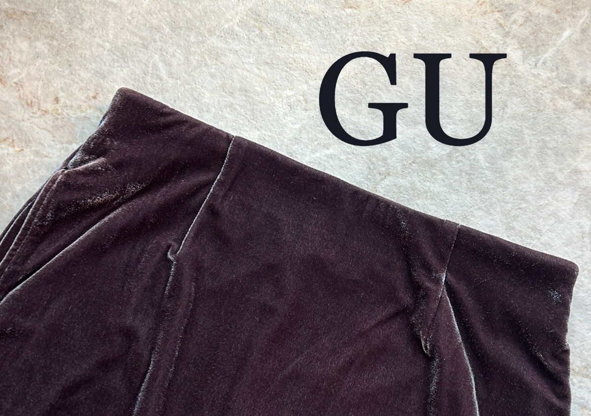 「ベロアスカートって太って見えそう…」をすっきり解決！GUの細見えスカート着用レビュー