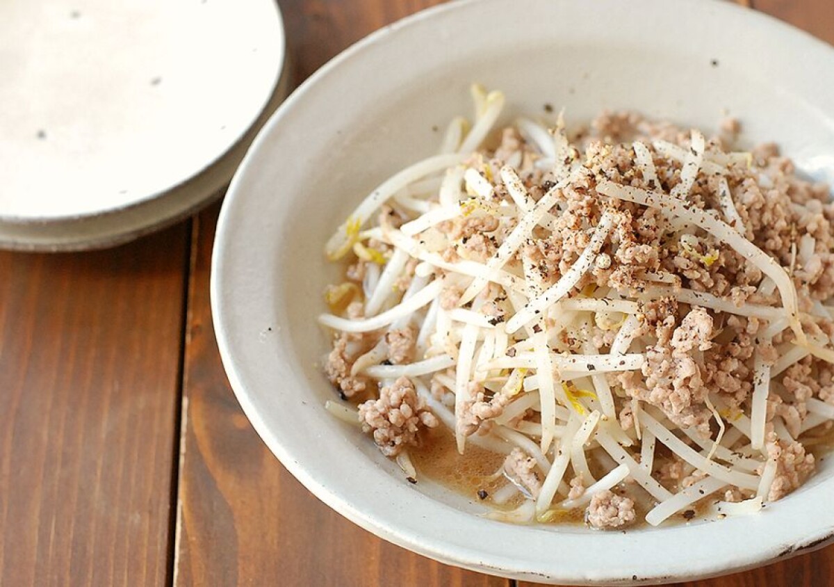 コウケンテツさんの「もやしとひき肉のコクうま炒め」材料2つでごはんが進む節約神おかずだった