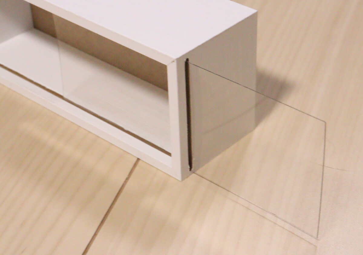 セリアがついにやってくれた！「透明は味気ないと思ってた」おしゃれに飾れるディスプレイグッズ
