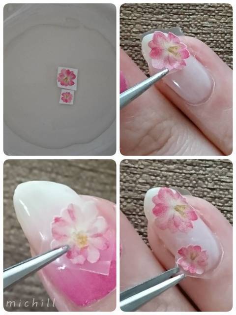 100均ネイルのベースコートだけで作る 指に咲く桜ネイル E Start マガジン