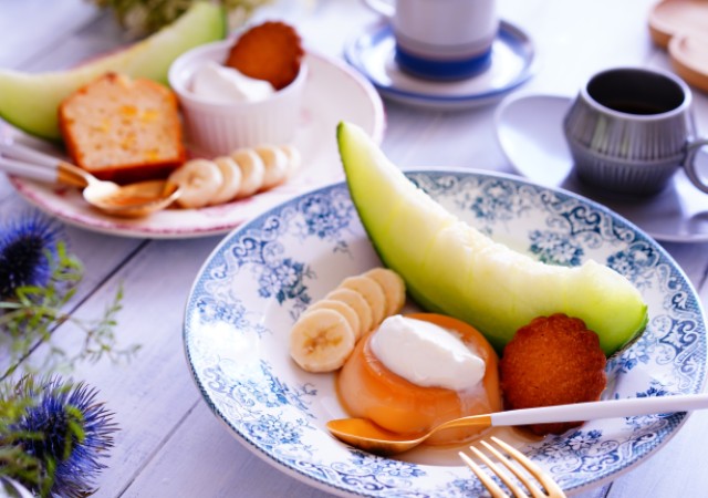 プリン人気はまだまだ継続中 お菓子づくり初心者でもできる もっと簡単手作りプリン Michill ミチル