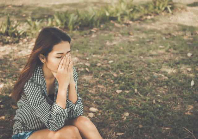 【忘れられない人がいる】忘れられない人に共通する特徴と忘れる方法とは？