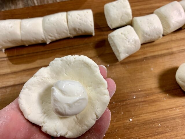 韓国で大人気のおやつを再現 ホットケーキミックスで簡単に作れる チーズボール Michill ミチル